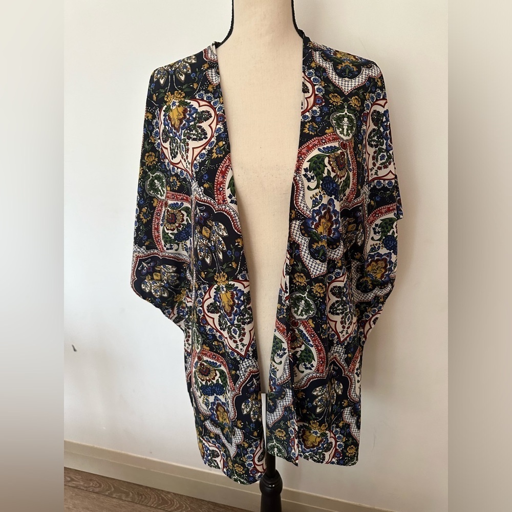 La Ropas  kimono jacket floral multi color open front SZ 1X
